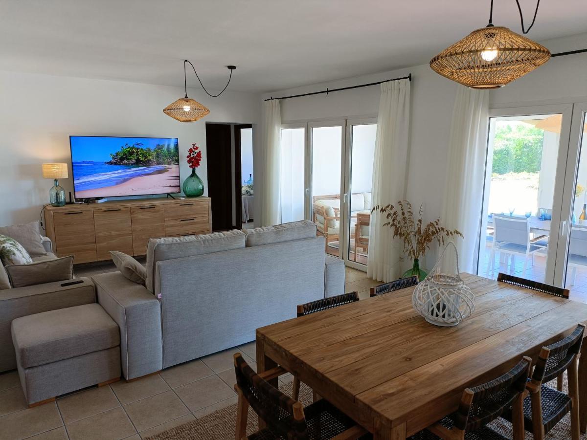 Villa Vega Relax En El Paraiso Es Mercadal Luaran gambar