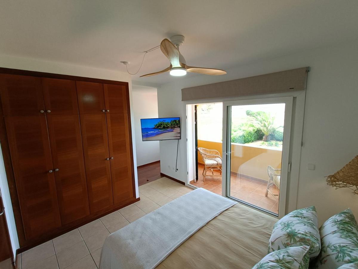 Villa Vega Relax En El Paraiso Es Mercadal Luaran gambar