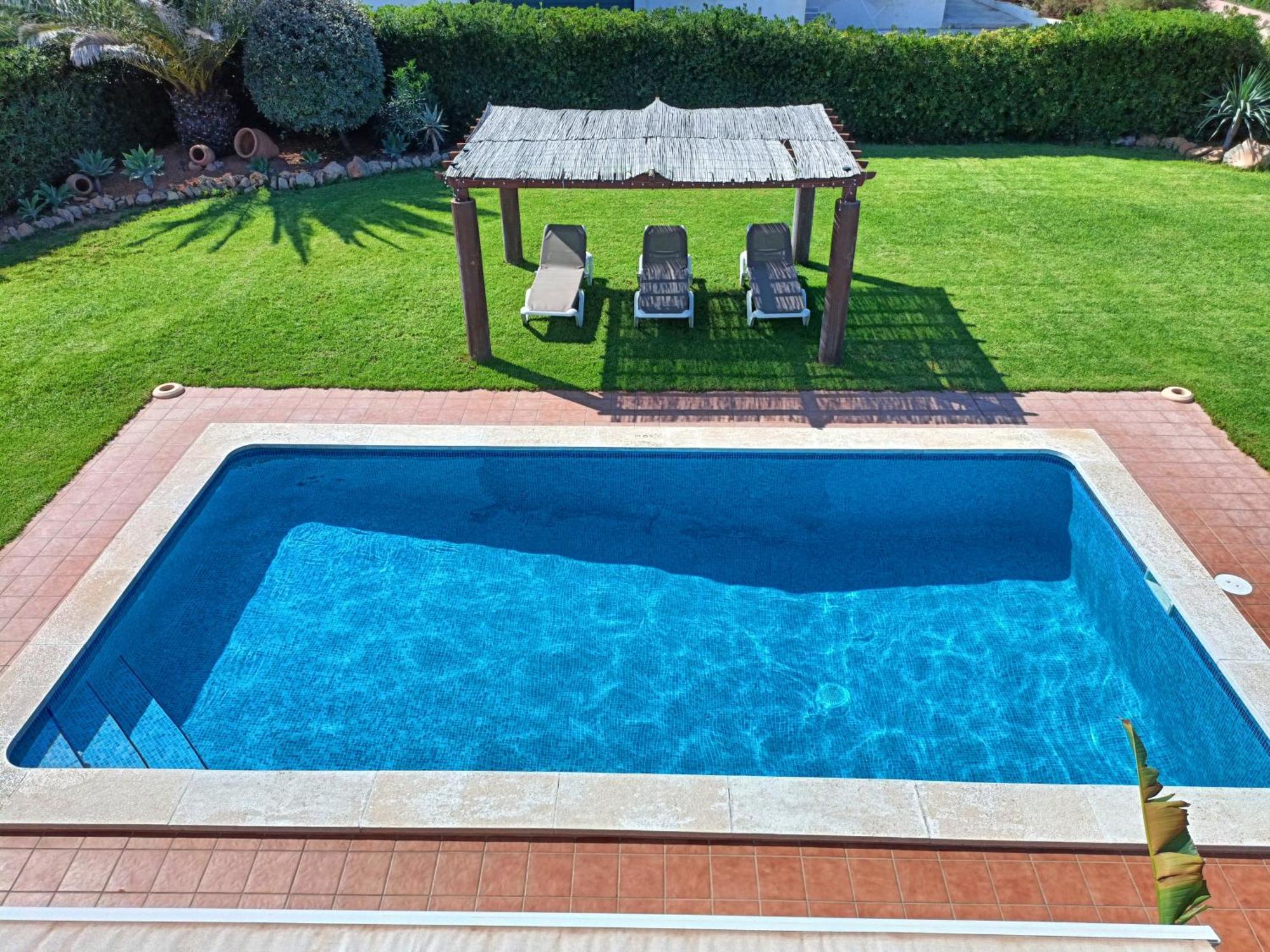 Villa Vega Relax En El Paraiso Es Mercadal Luaran gambar